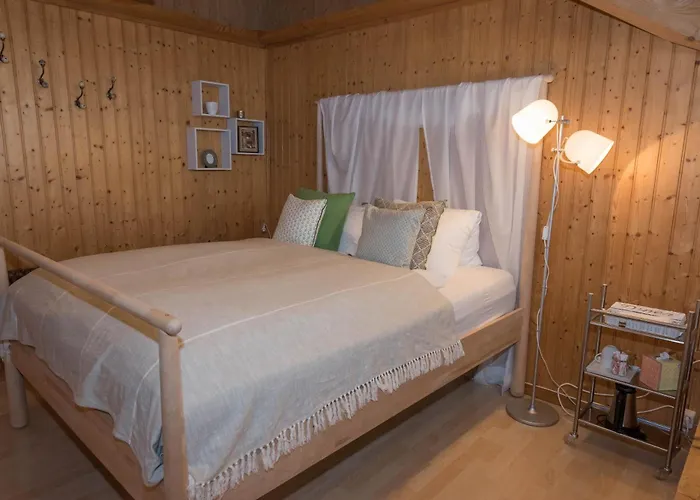 Alpenblick Oda ve Kahvaltı 4*